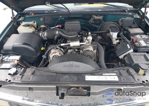 1996 Chevrolet Gmt-400 K1500 из США, поврежденный, VIN 2GCEK19R3T1130144